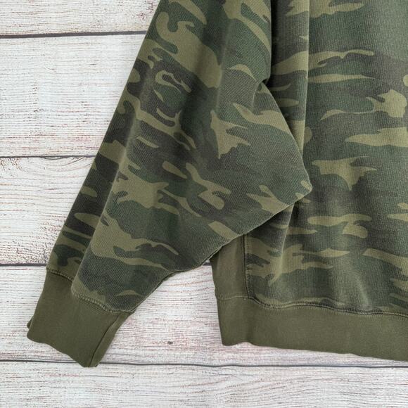 Sanctuary Camouflage Oversized Boxy Sweatshirt Womens Large Green Camo - Picture 5 of 13